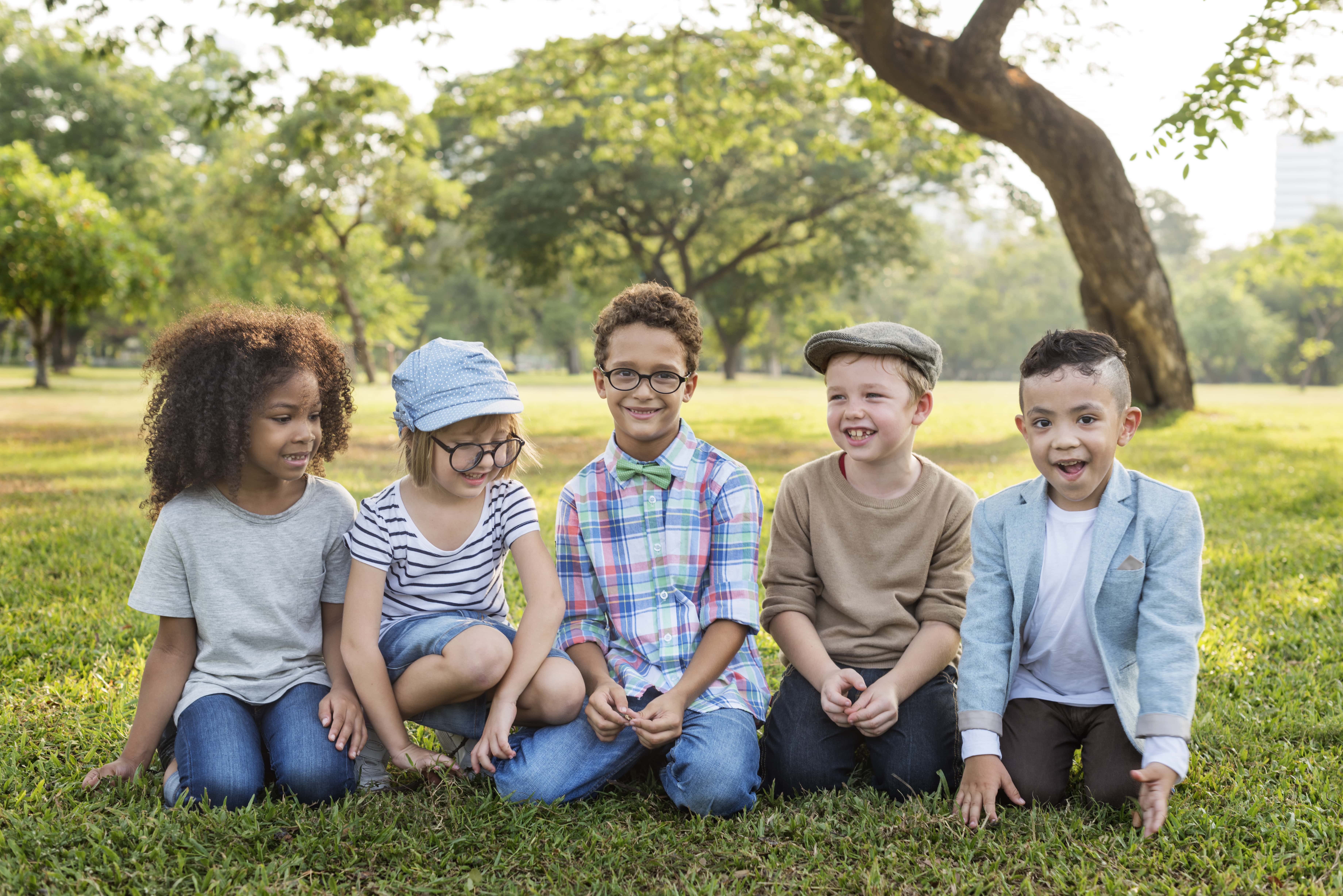 Children playing together, illustrating Germany’s Kindergeld child benefit
